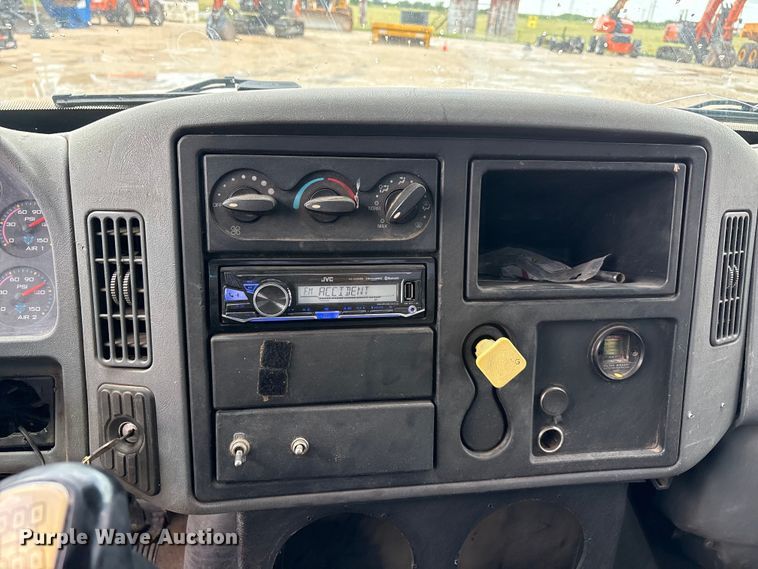 image for item EU5678 2004 International 4300 fuel / lube truck