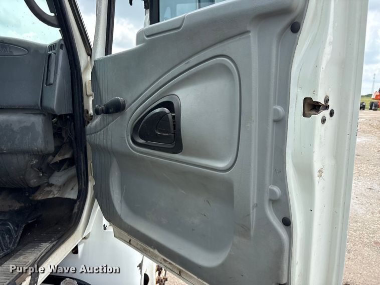 image for item EU5678 2004 International 4300 fuel / lube truck