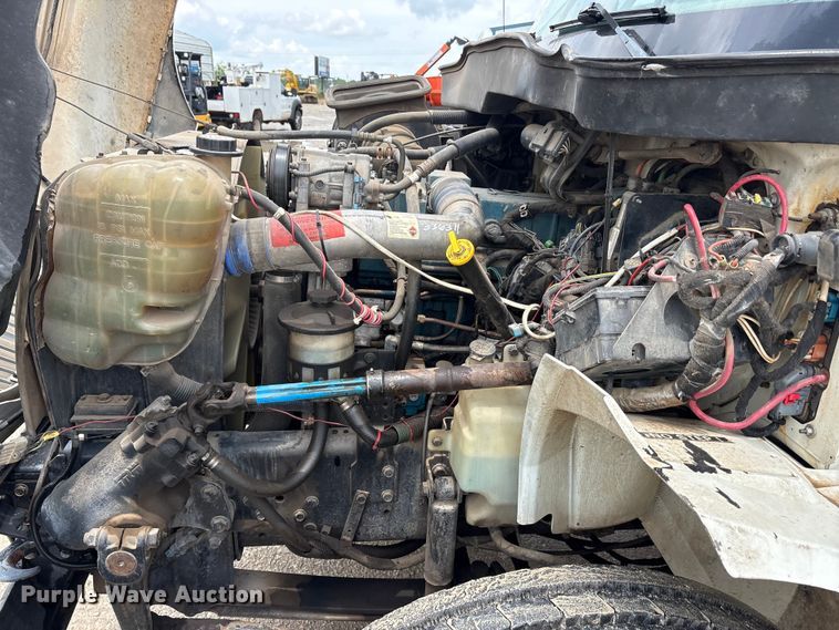 image for item EU5678 2004 International 4300 fuel / lube truck