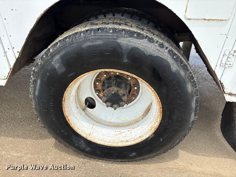 image for item EU5678 2004 International 4300 fuel / lube truck