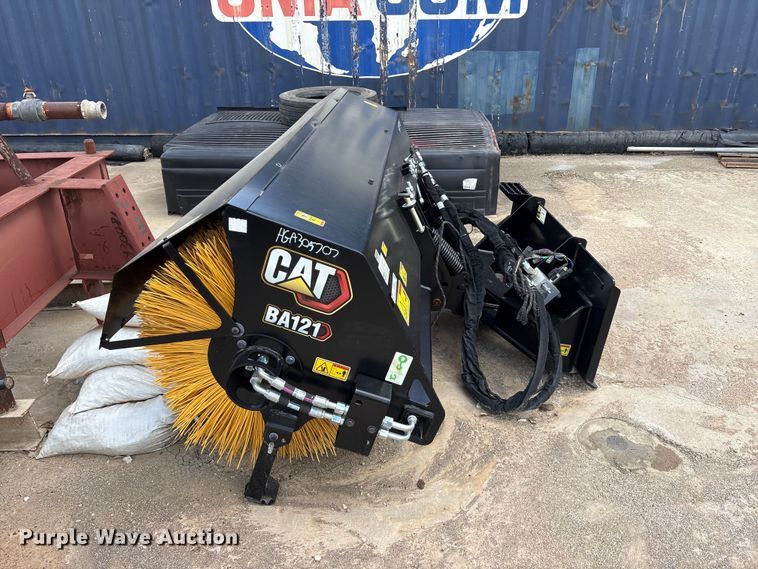 image for item EU5694 2025 Caterpillar BA121 skid steer broom