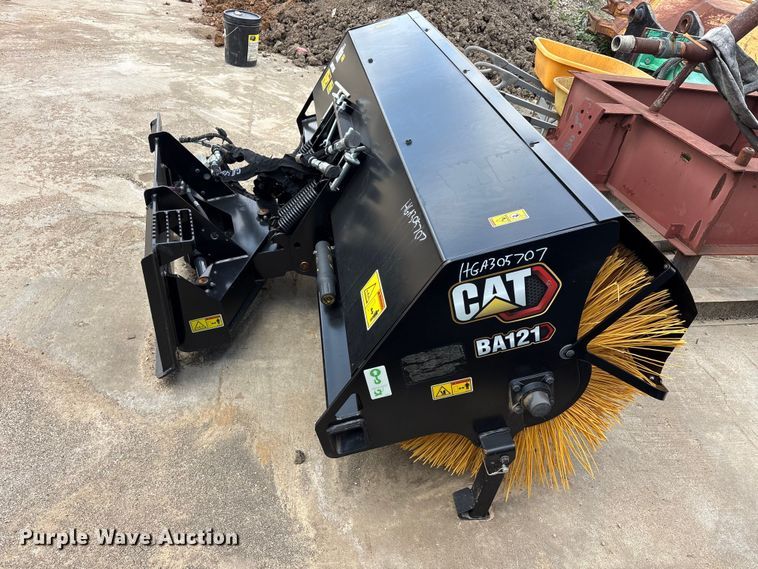 image for item EU5694 2025 Caterpillar BA121 skid steer broom