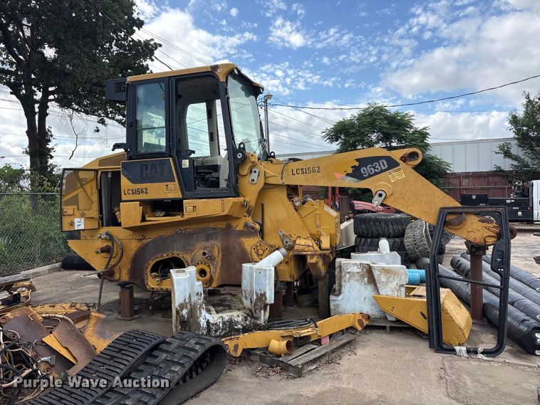 image for item EU5696 2011 Caterpillar 963D track loader