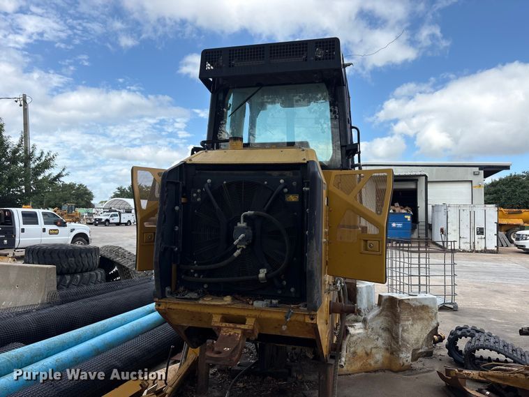 image for item EU5696 2011 Caterpillar 963D track loader