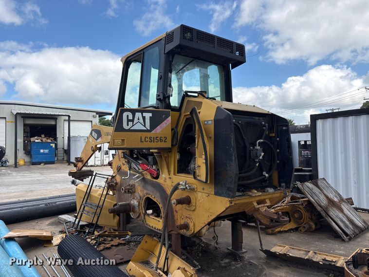 image for item EU5696 2011 Caterpillar 963D track loader