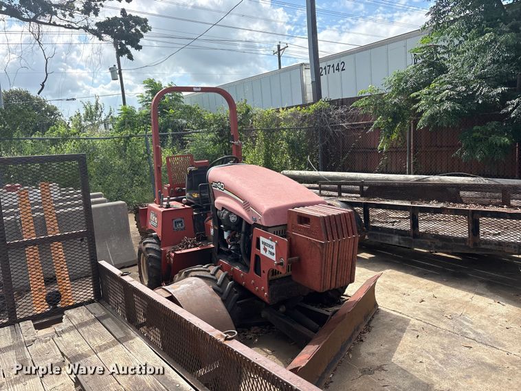 image for item EU5697 2008 Ditch Witch RT40 trencher