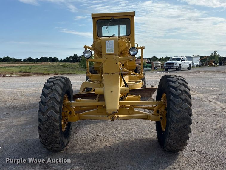 image for item EU5706 1971 Caterpillar 14E rigid frame motor grader