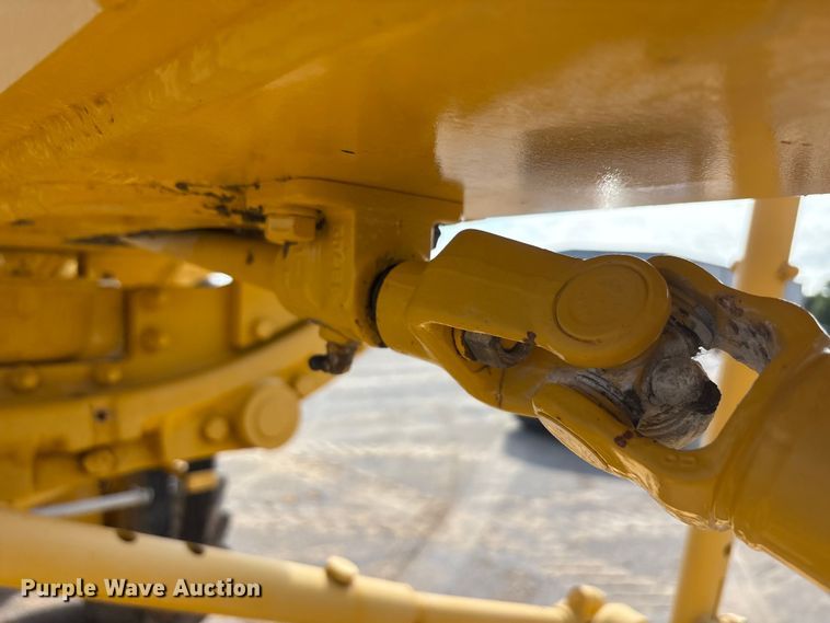 image for item EU5706 1971 Caterpillar 14E rigid frame motor grader