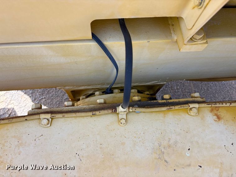 image for item EU5706 1971 Caterpillar 14E rigid frame motor grader