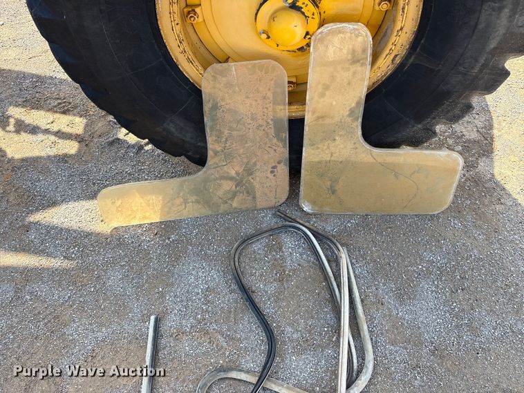 image for item EU5706 1971 Caterpillar 14E rigid frame motor grader