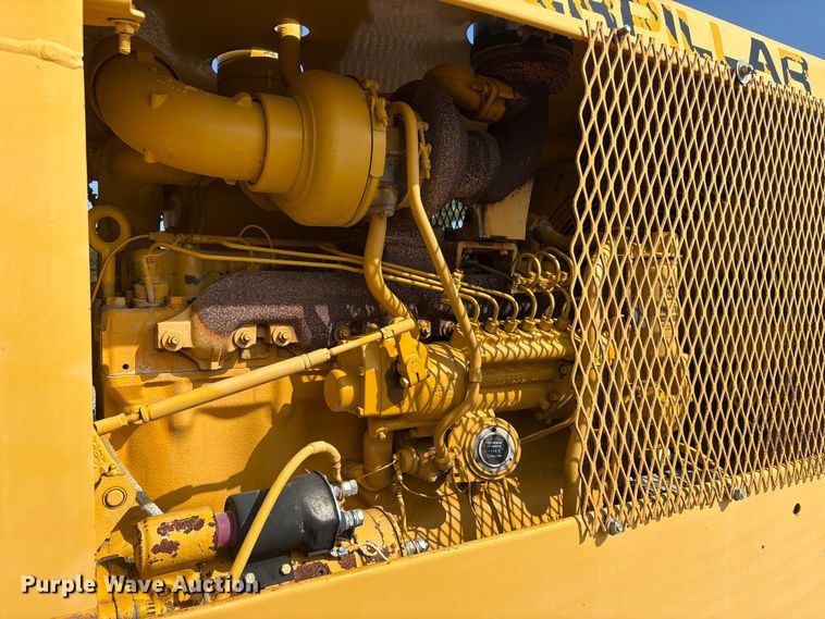 image for item EU5706 1971 Caterpillar 14E rigid frame motor grader