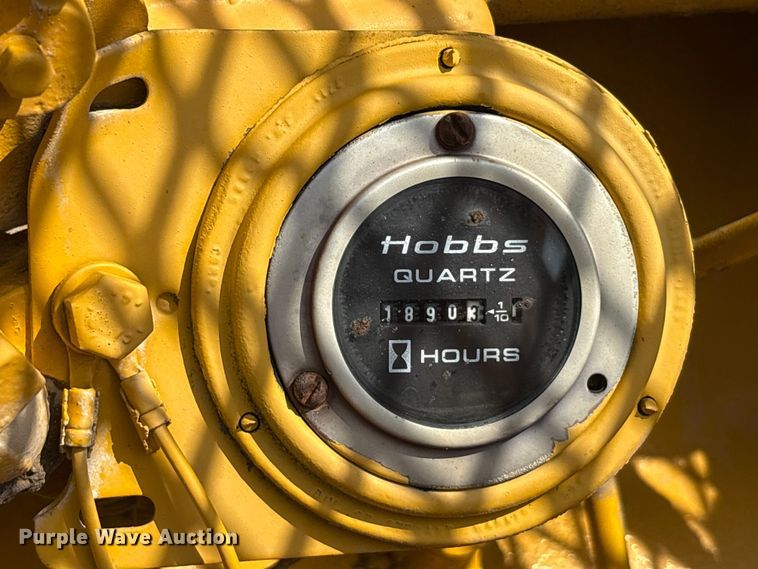 image for item EU5706 1971 Caterpillar 14E rigid frame motor grader