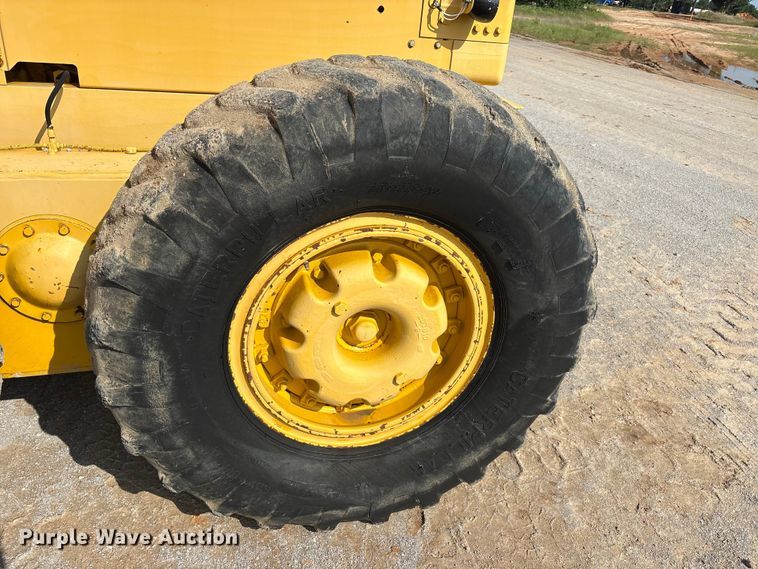 image for item EU5706 1971 Caterpillar 14E rigid frame motor grader
