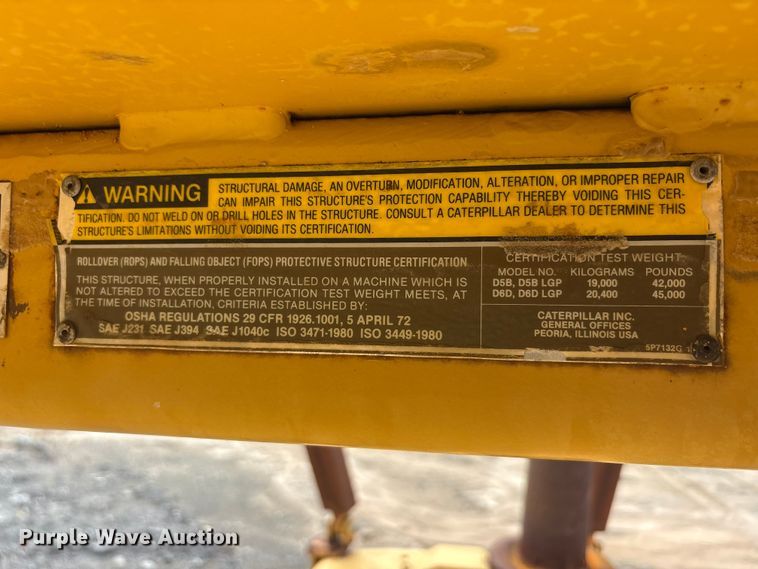 image for item EU5709 1977 Caterpillar D6D dozer