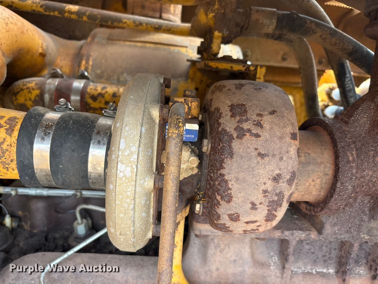 image for item EU5709 1977 Caterpillar D6D dozer