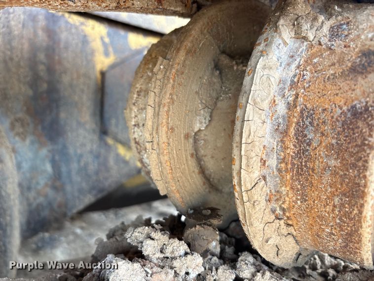 image for item EU5709 1977 Caterpillar D6D dozer