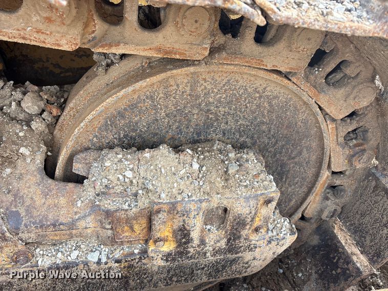 image for item EU5709 1977 Caterpillar D6D dozer