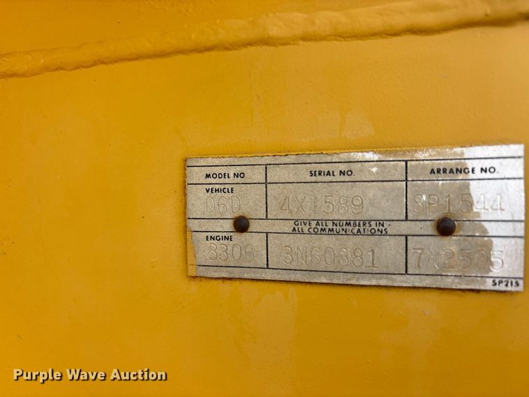 image for item EU5709 1977 Caterpillar D6D dozer