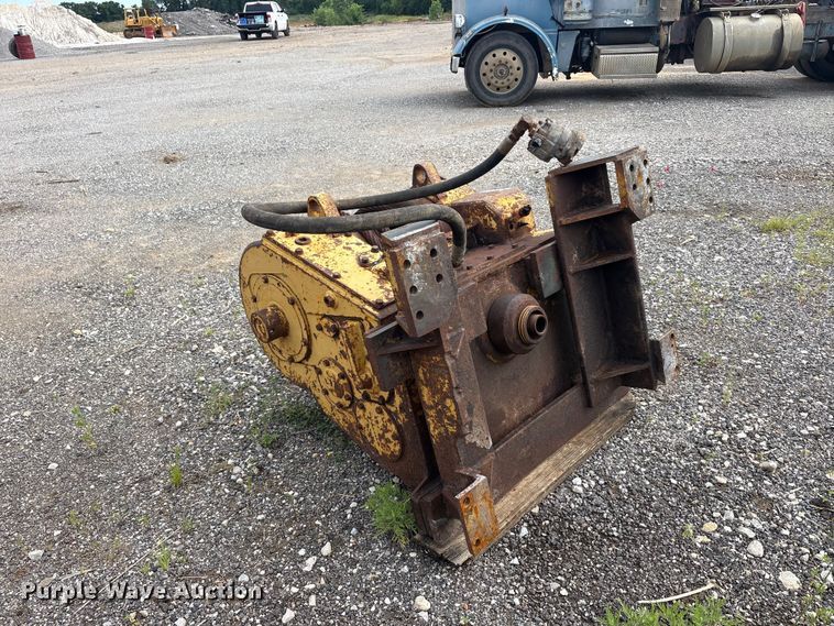 image for item EU5710 Hyster winch