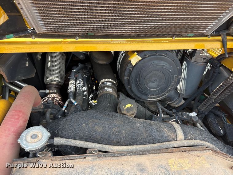 image for item EU5711 2014 New holland C238 tracked skid steer loader