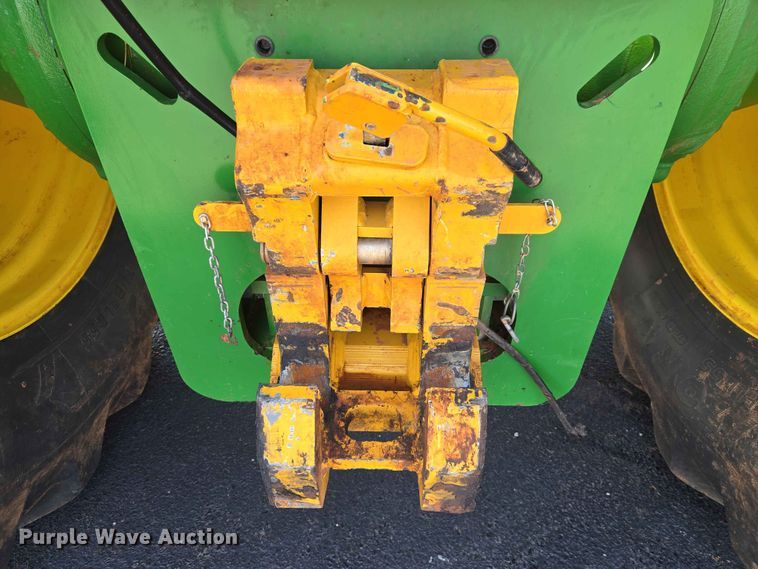 image for item EW0303 2022 John Deere 9R 640 Scraper Special 4WD tractor