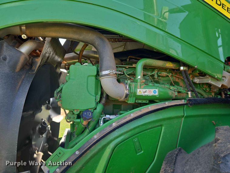 image for item EW0303 2022 John Deere 9R 640 Scraper Special 4WD tractor