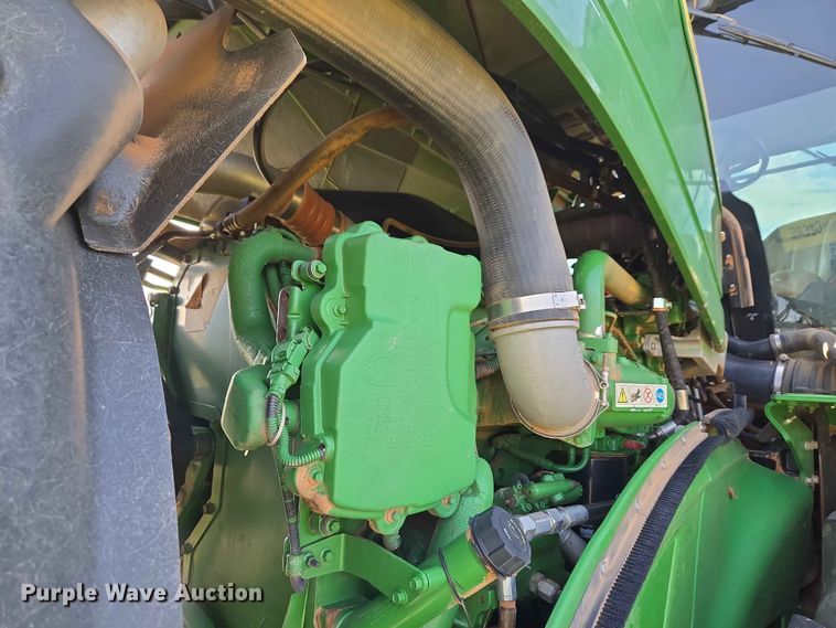 image for item EW0303 2022 John Deere 9R 640 Scraper Special 4WD tractor