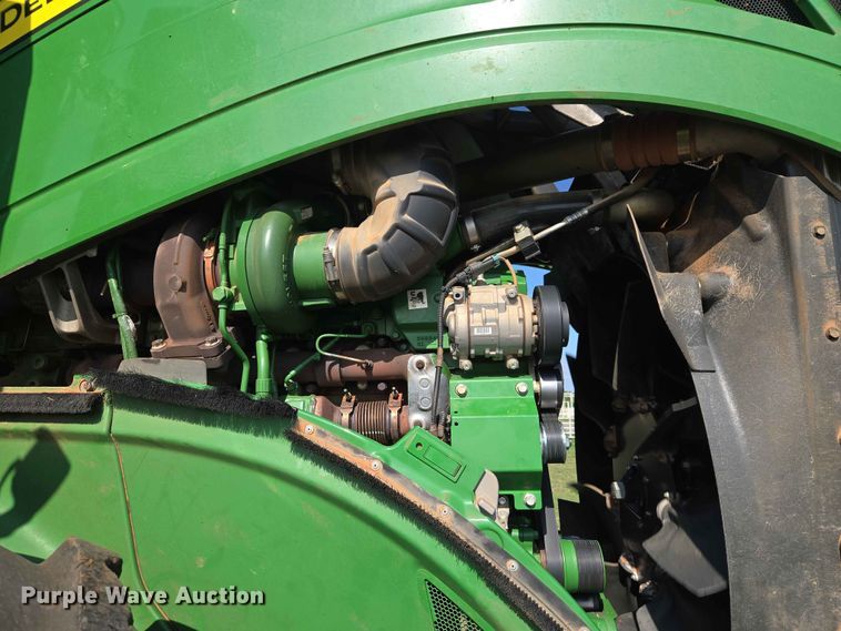 image for item EW0303 2022 John Deere 9R 640 Scraper Special 4WD tractor