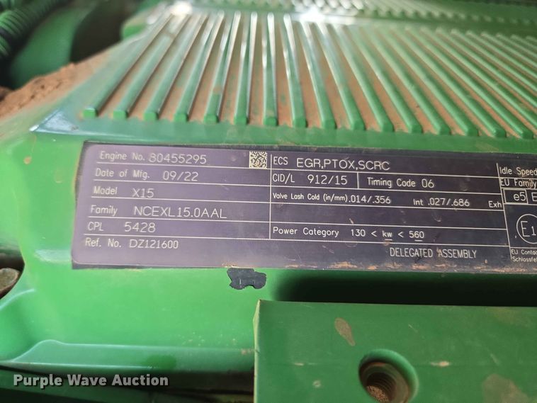 image for item EW0303 2022 John Deere 9R 640 Scraper Special 4WD tractor
