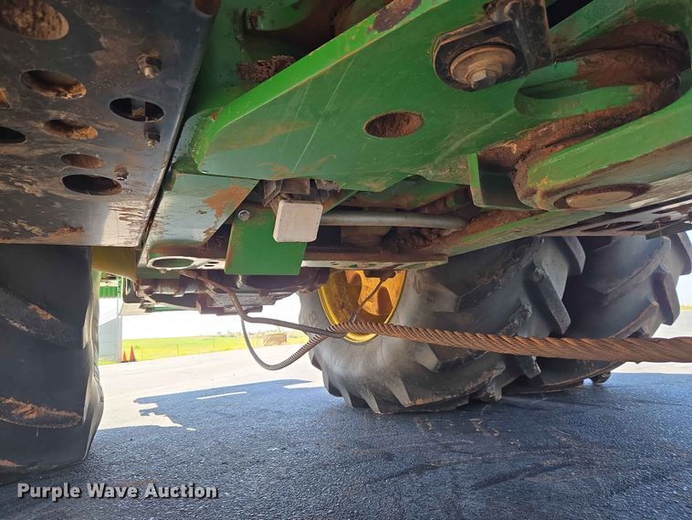 image for item EW0303 2022 John Deere 9R 640 Scraper Special 4WD tractor