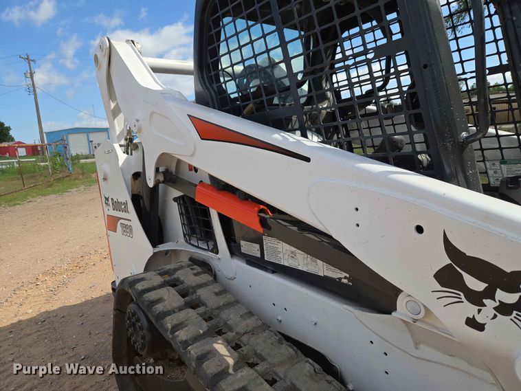 image for item EW0307 2015 Bobcat T590 tracked skid steer loader