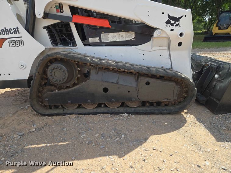 image for item EW0307 2015 Bobcat T590 tracked skid steer loader