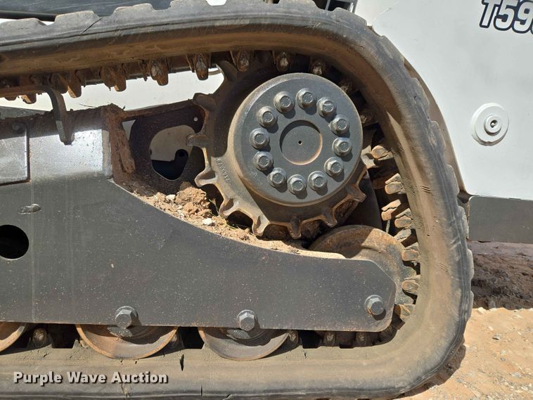image for item EW0307 2015 Bobcat T590 tracked skid steer loader