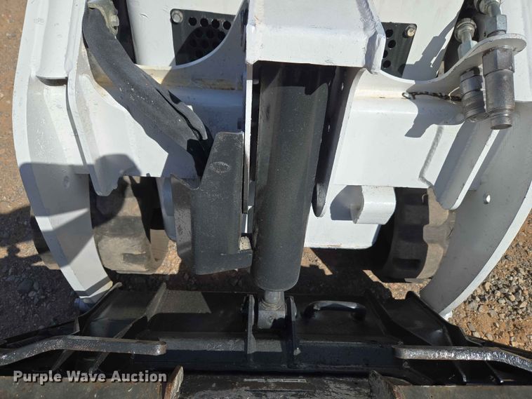 image for item EW0308 2018 Bobcat MT85 compact utility loader
