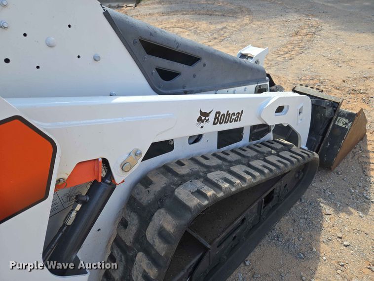 image for item EW0308 2018 Bobcat MT85 compact utility loader