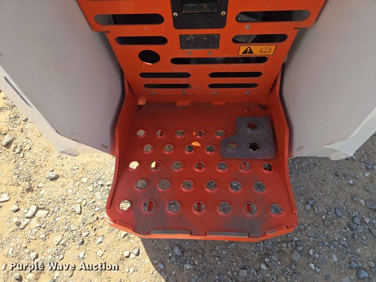 image for item EW0308 2018 Bobcat MT85 compact utility loader