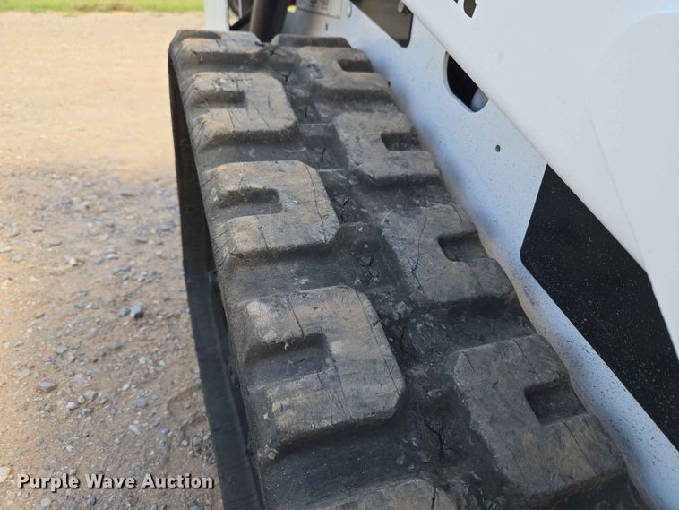 image for item EW0308 2018 Bobcat MT85 compact utility loader