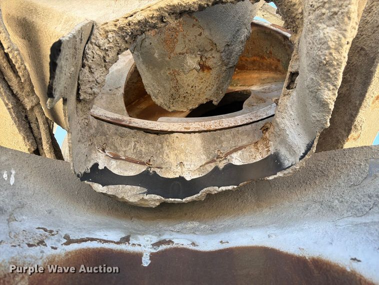 image for item EW2112 1998 Mack RD688S ready mix truck