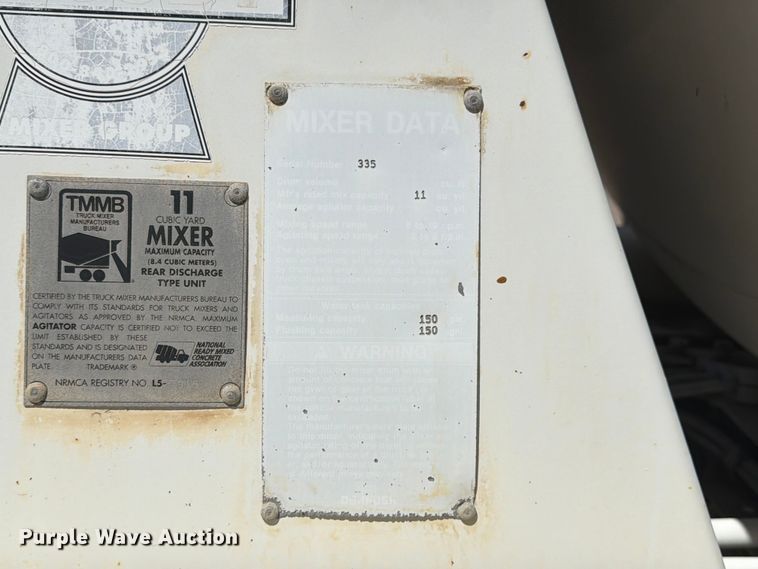 image for item EW2112 1998 Mack RD688S ready mix truck