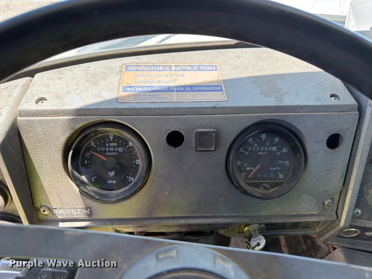 image for item EW2112 1998 Mack RD688S ready mix truck