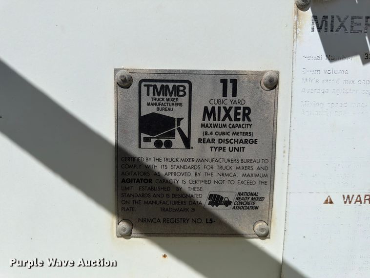 image for item EW2113 1998 Mack RD690S ready mix truck
