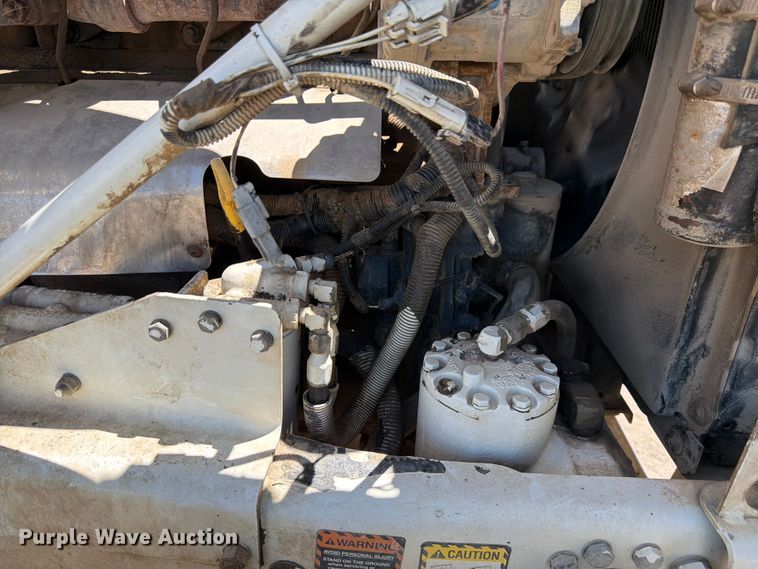 image for item EW2113 1998 Mack RD690S ready mix truck