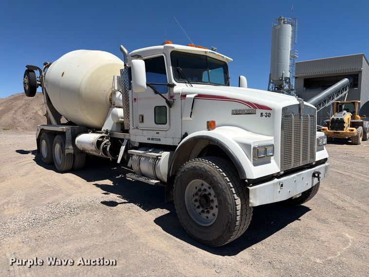 image for item EW2114 1998 Kenworth W900 ready mix truck