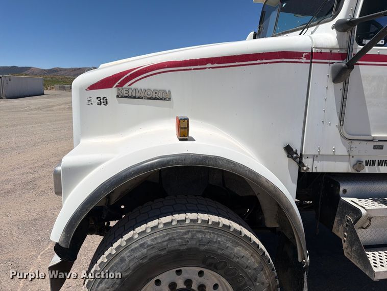 image for item EW2114 1998 Kenworth W900 ready mix truck