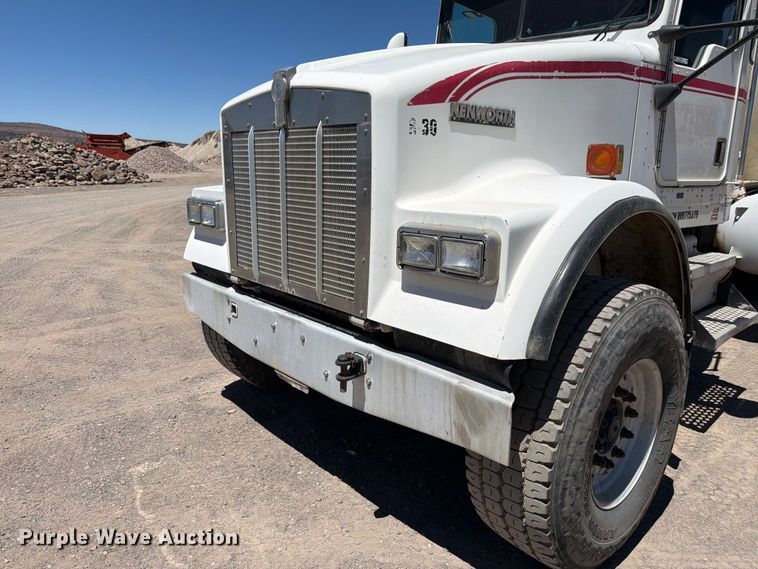 image for item EW2114 1998 Kenworth W900 ready mix truck