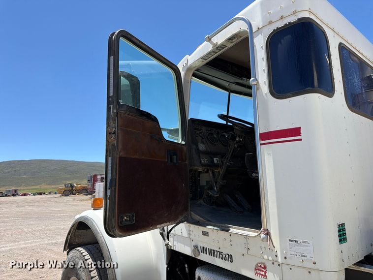 image for item EW2114 1998 Kenworth W900 ready mix truck