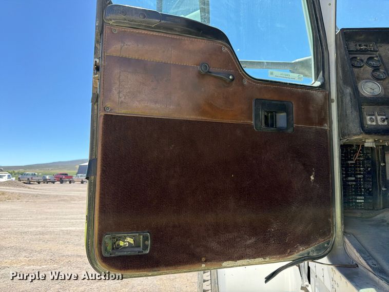 image for item EW2114 1998 Kenworth W900 ready mix truck