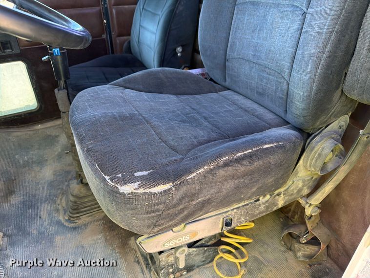 image for item EW2114 1998 Kenworth W900 ready mix truck