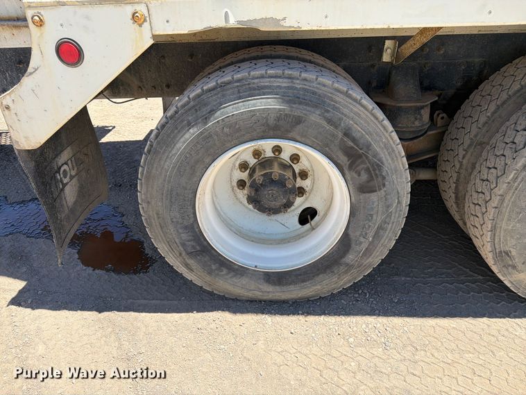 image for item EW2114 1998 Kenworth W900 ready mix truck