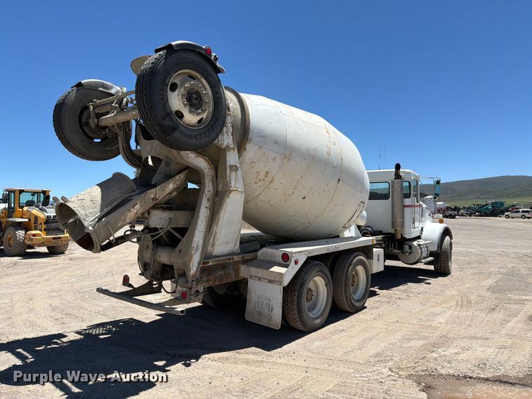 image for item EW2115 2006 Kenworth ready mix truck